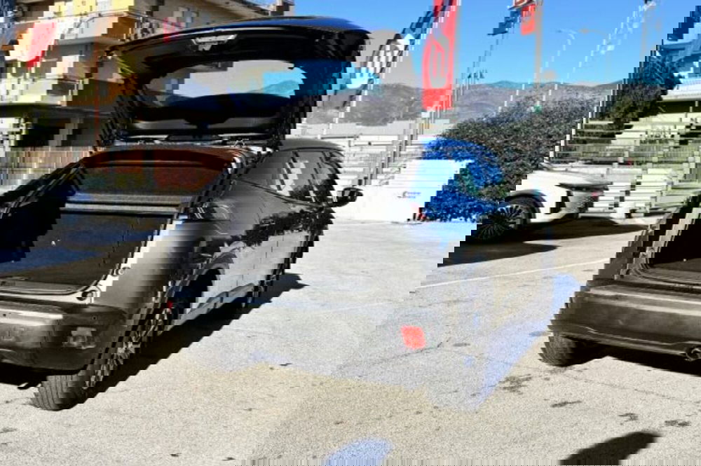 Peugeot 2008 usata a Latina (7)