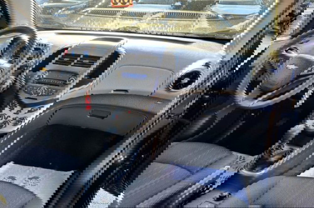 Chevrolet Aveo usata a Latina (9)