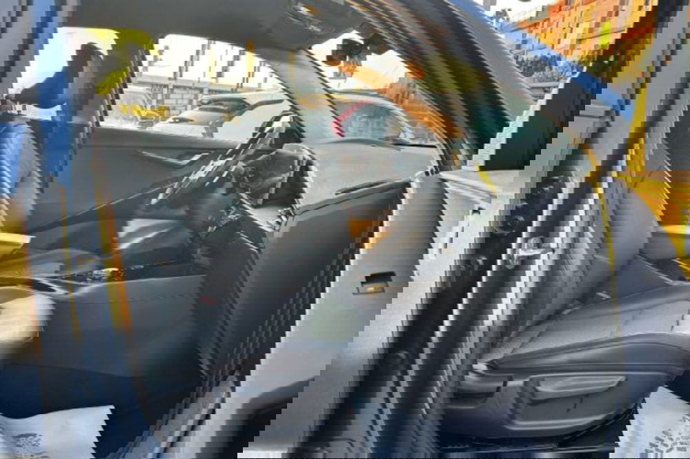 Kia Niro usata a Latina (8)