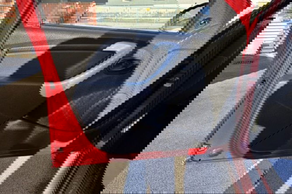 Dacia Sandero usata a Latina (12)