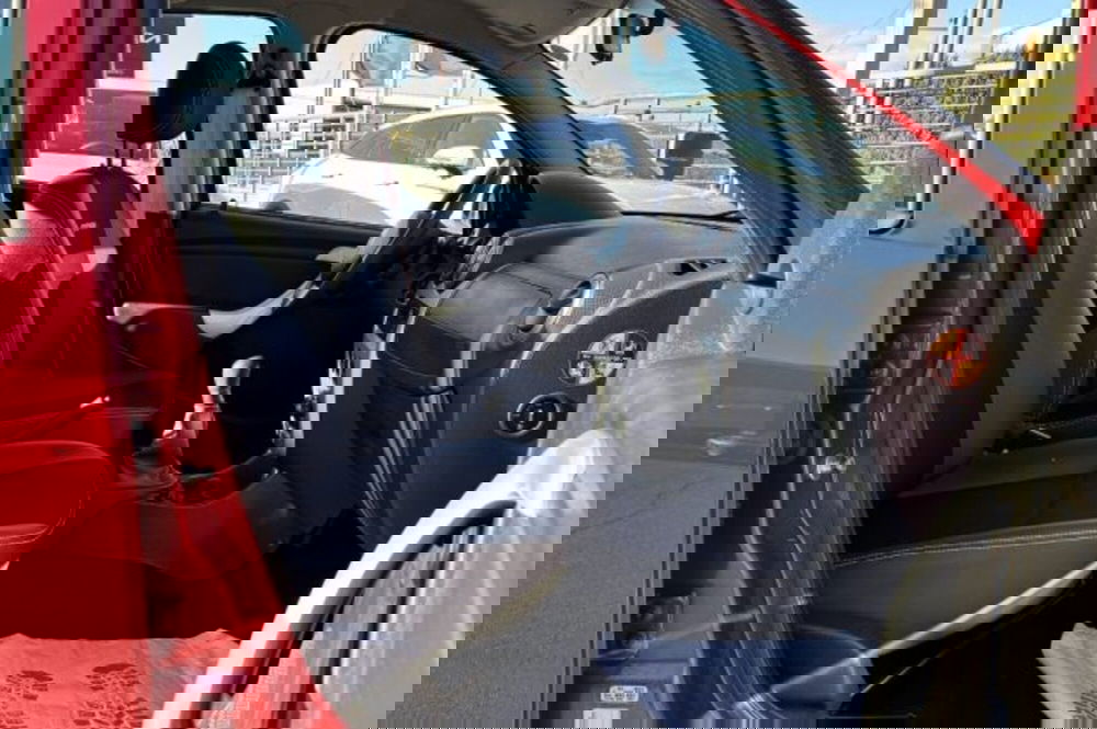 Dacia Sandero usata a Latina (8)