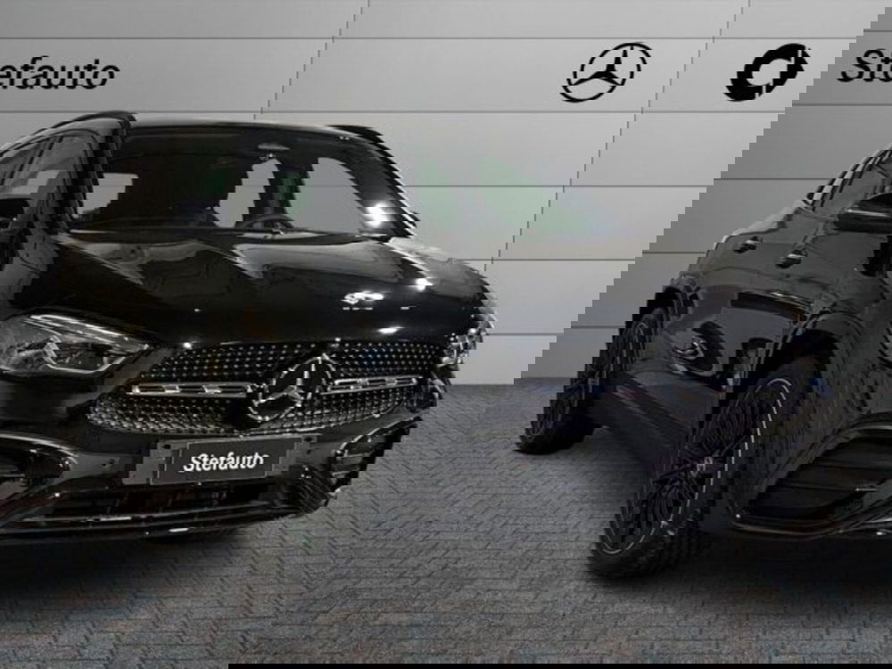 Mercedes-Benz GLA SUV nuova a Bologna