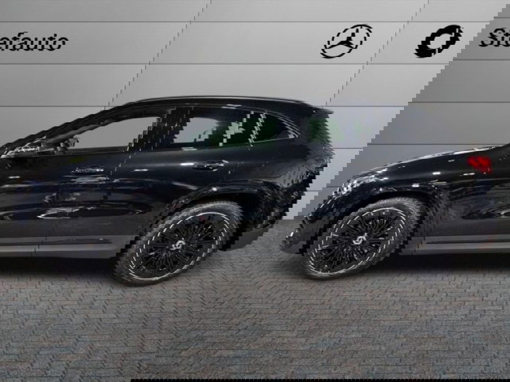 Mercedes-Benz GLA SUV nuova a Bologna (3)