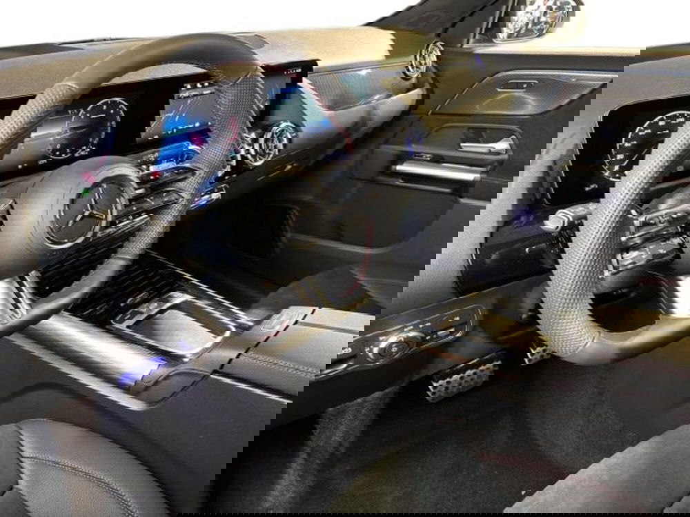 Mercedes-Benz GLA SUV nuova a Bologna (11)