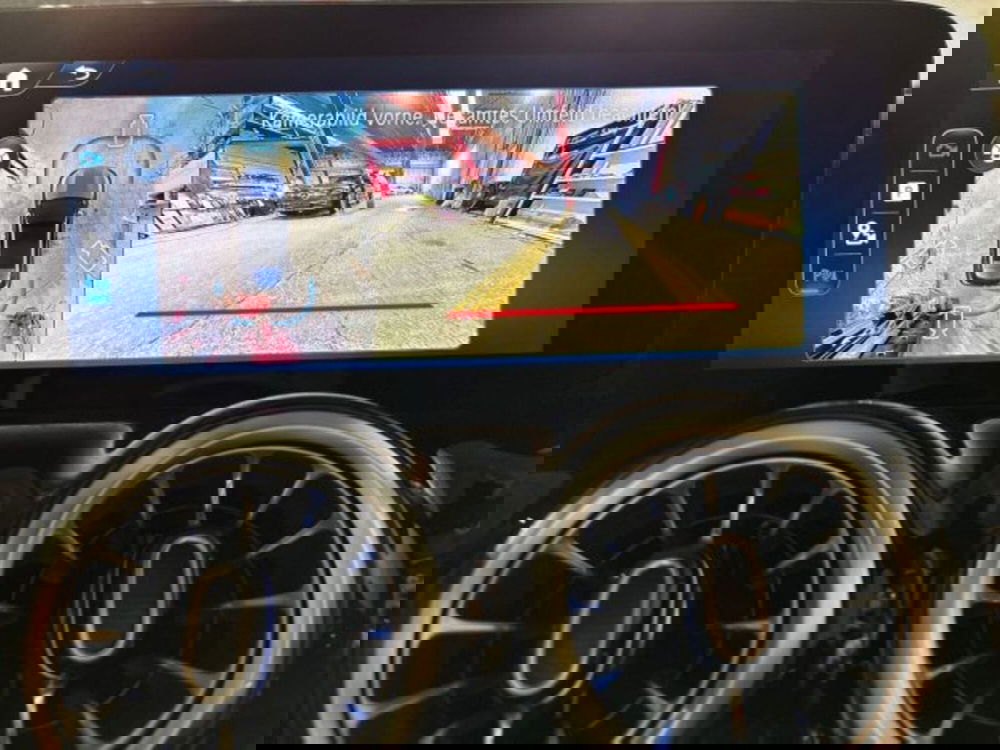 Mercedes-Benz GLA SUV nuova a Bologna (12)