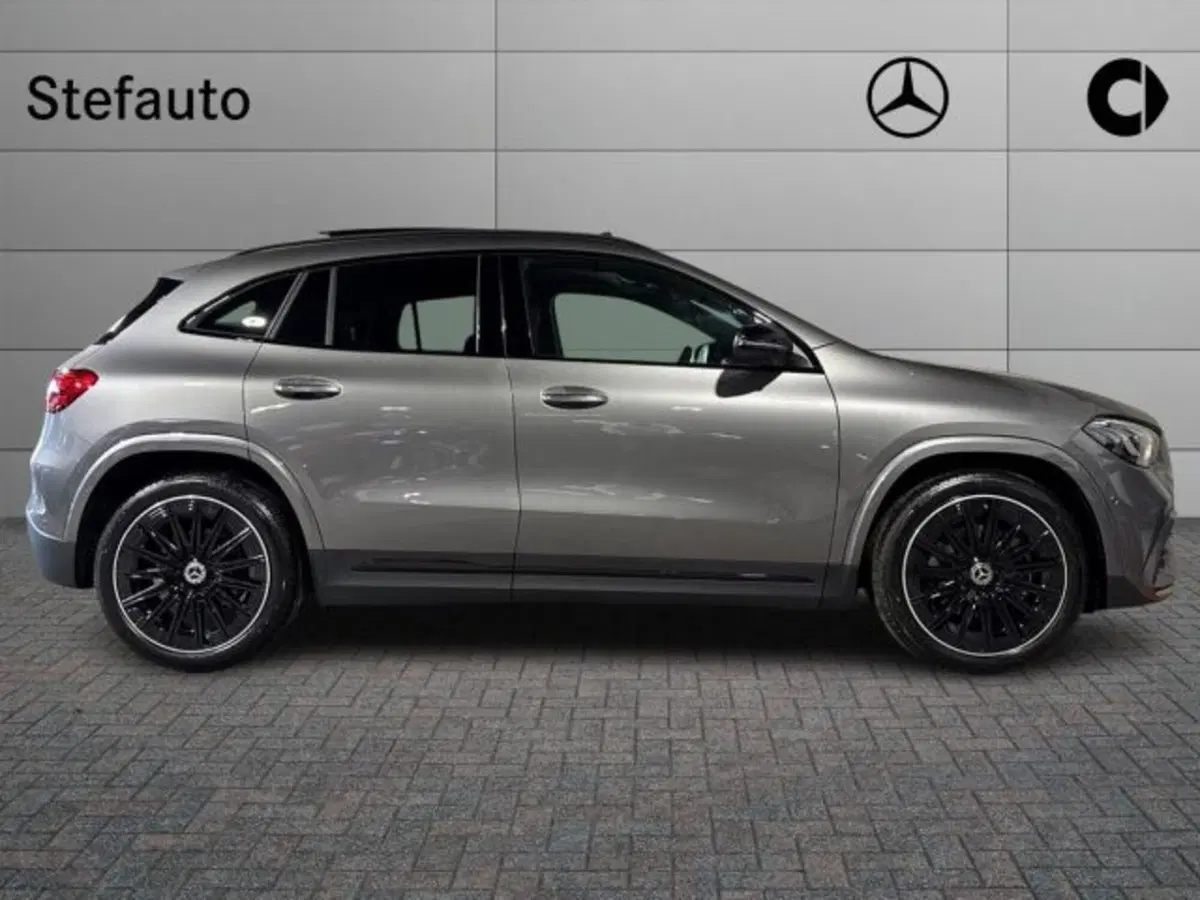 Mercedes-Benz GLA SUV nuova a Bologna (2)