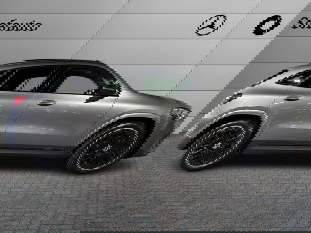 Mercedes-Benz GLA SUV nuova a Bologna (2)