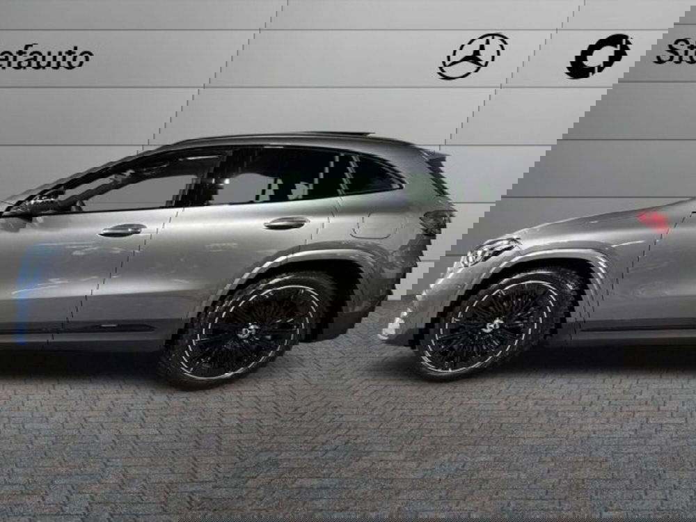 Mercedes-Benz GLA SUV nuova a Bologna (3)