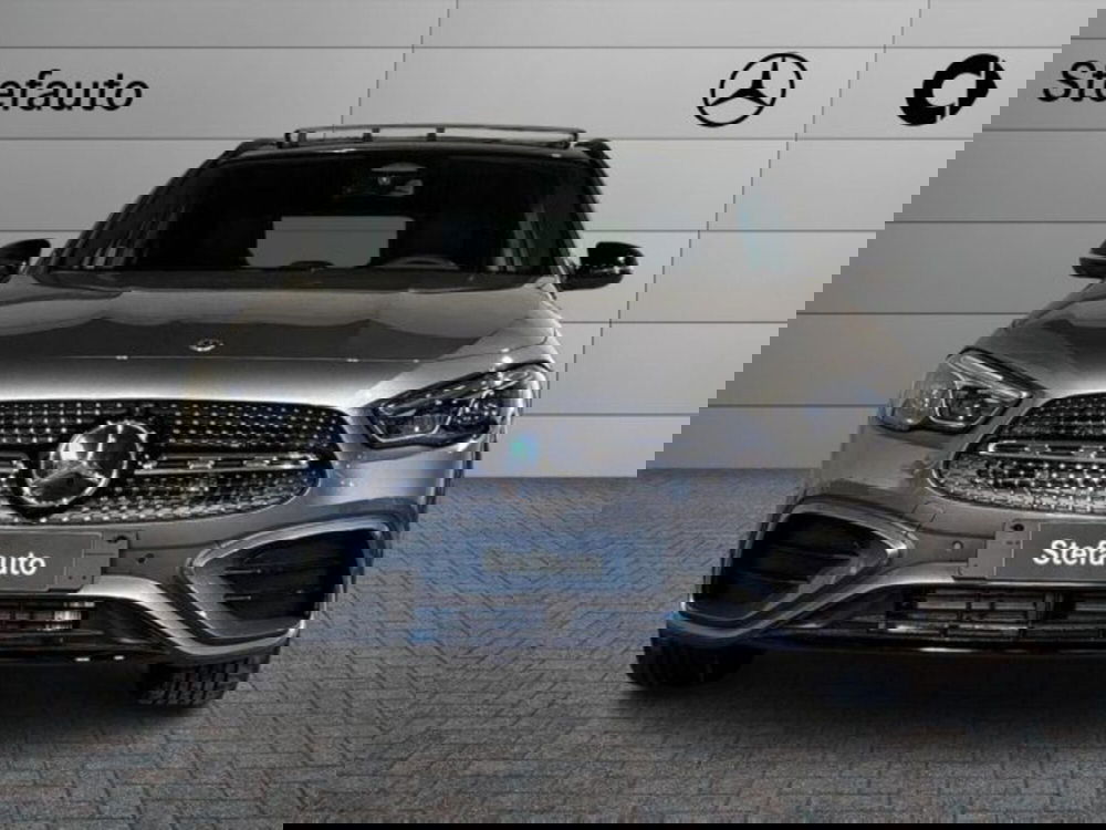 Mercedes-Benz GLA SUV nuova a Bologna (4)