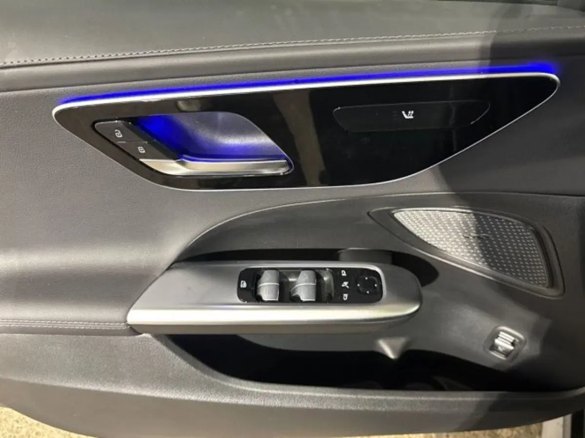Mercedes-Benz Classe C nuova a Bologna (10)