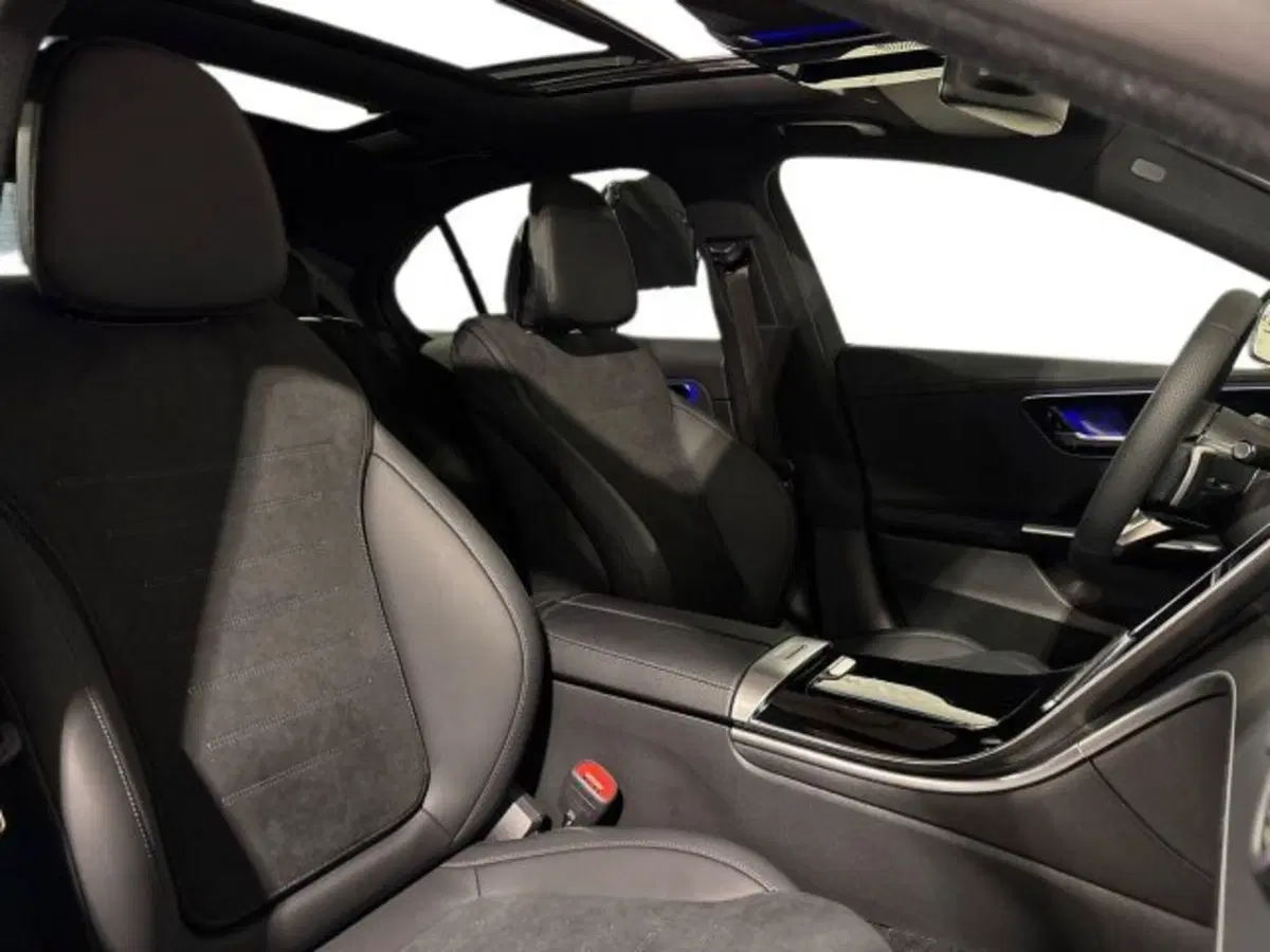 Mercedes-Benz Classe C nuova a Bologna (16)