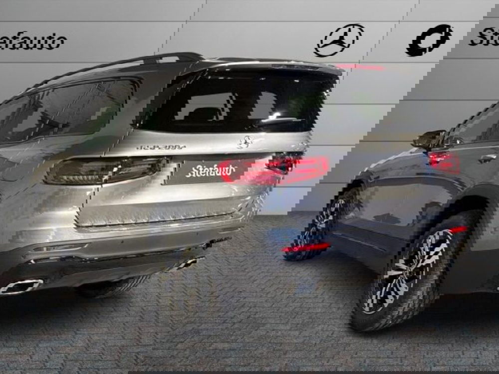 Mercedes-Benz GLB nuova a Bologna (5)