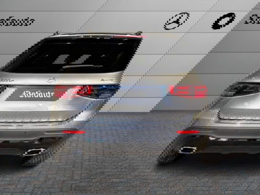 Mercedes-Benz GLB nuova a Bologna (6)