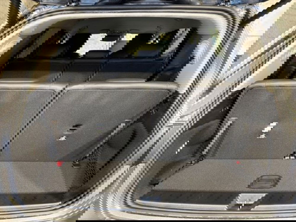 Mercedes-Benz GLB nuova a Bologna (7)