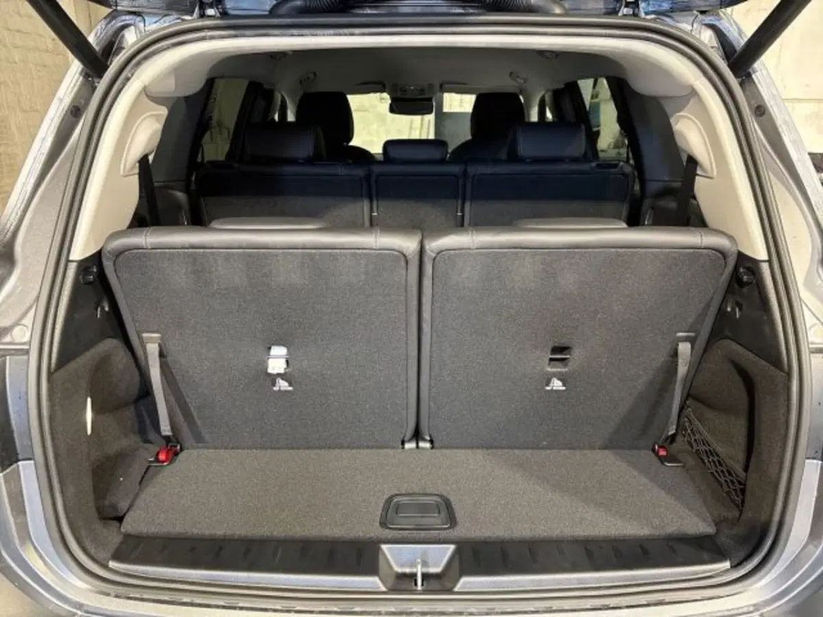 Mercedes-Benz GLB nuova a Bologna (7)
