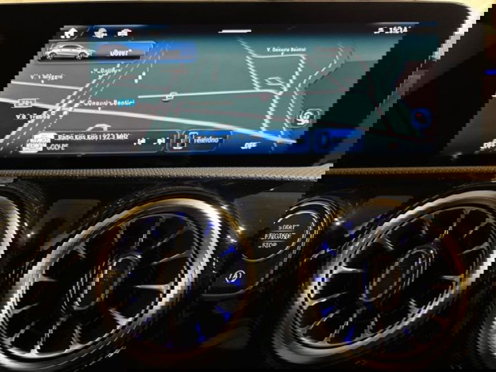 Mercedes-Benz Classe A nuova a Bologna (17)