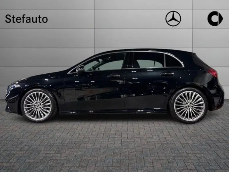 Mercedes-Benz Classe A nuova a Bologna (3)