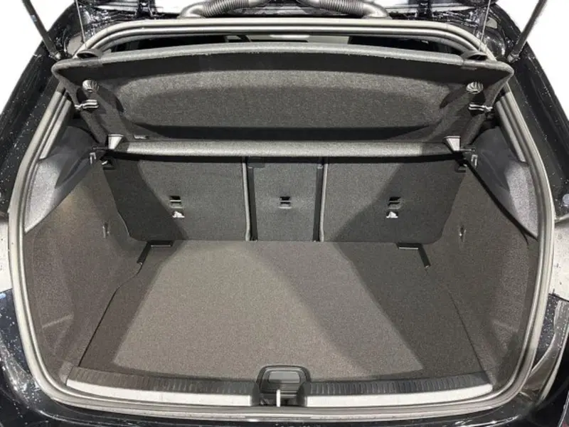 Mercedes-Benz Classe A nuova a Bologna (7)