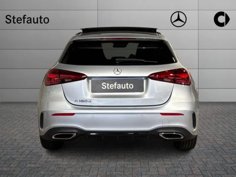Mercedes-Benz Classe A nuova a Bologna (4)