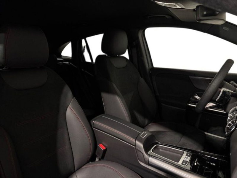 Mercedes-Benz GLA SUV nuova a Bologna (7)