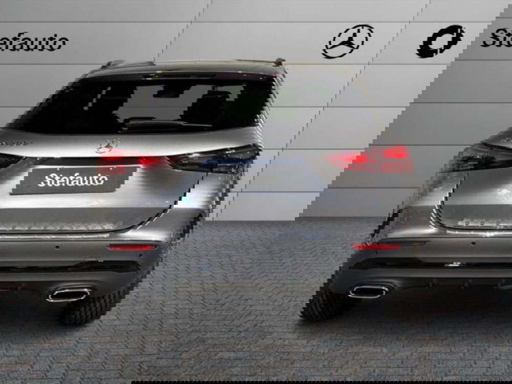 Mercedes-Benz GLA SUV nuova a Bologna (6)