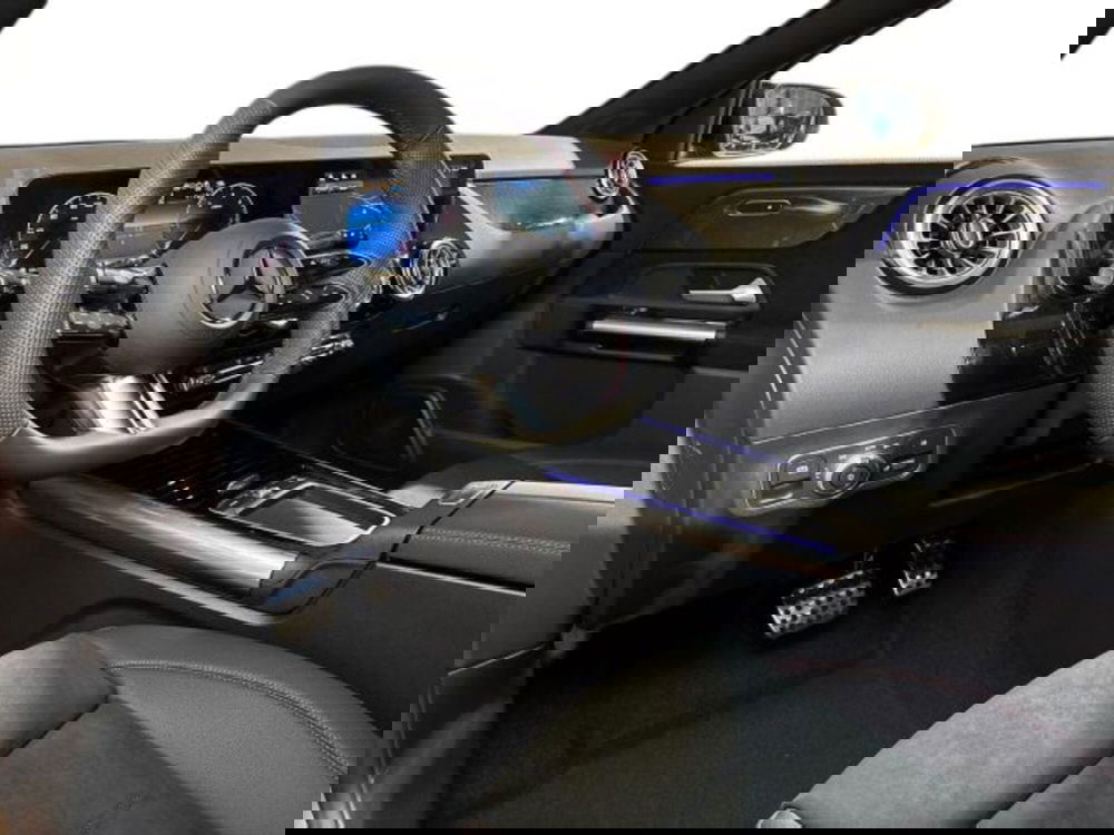 Mercedes-Benz GLA SUV nuova a Bologna (11)