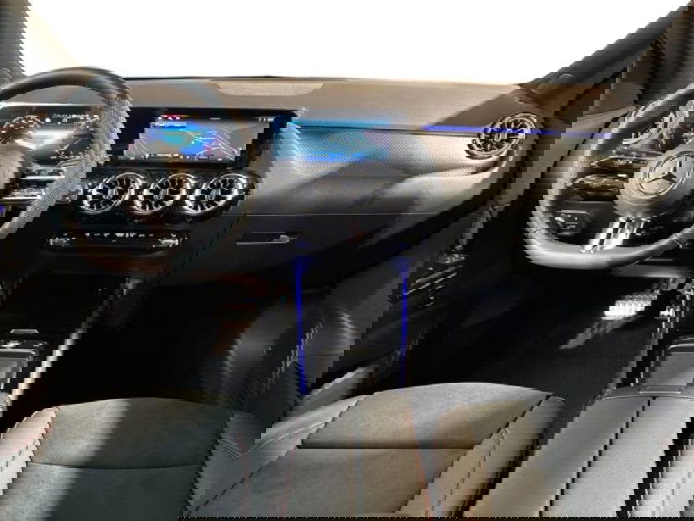 Mercedes-Benz GLA SUV nuova a Bologna (13)