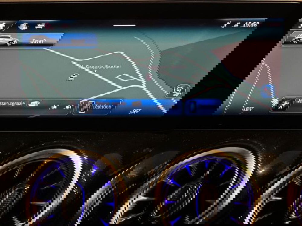 Mercedes-Benz GLA SUV nuova a Bologna (17)