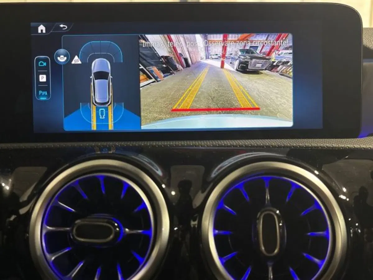 Mercedes-Benz Classe A nuova a Bologna (12)