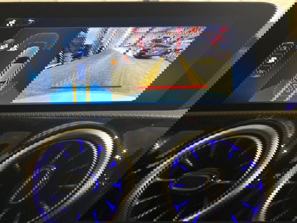 Mercedes-Benz Classe A nuova a Bologna (12)