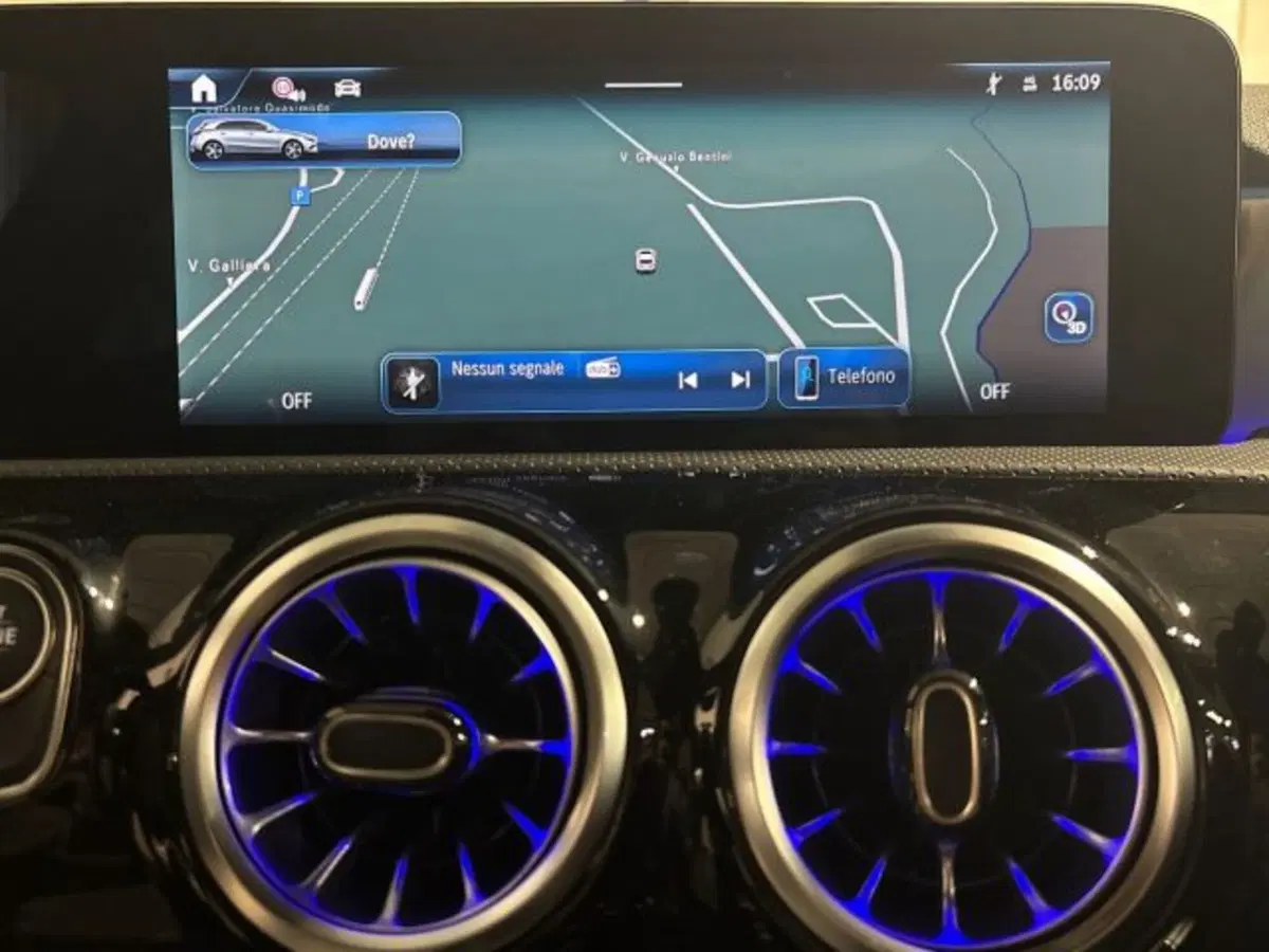 Mercedes-Benz Classe A nuova a Bologna (17)
