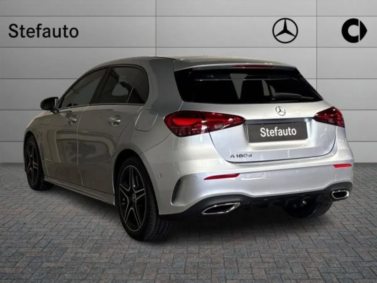 Mercedes-Benz Classe A nuova a Bologna (5)