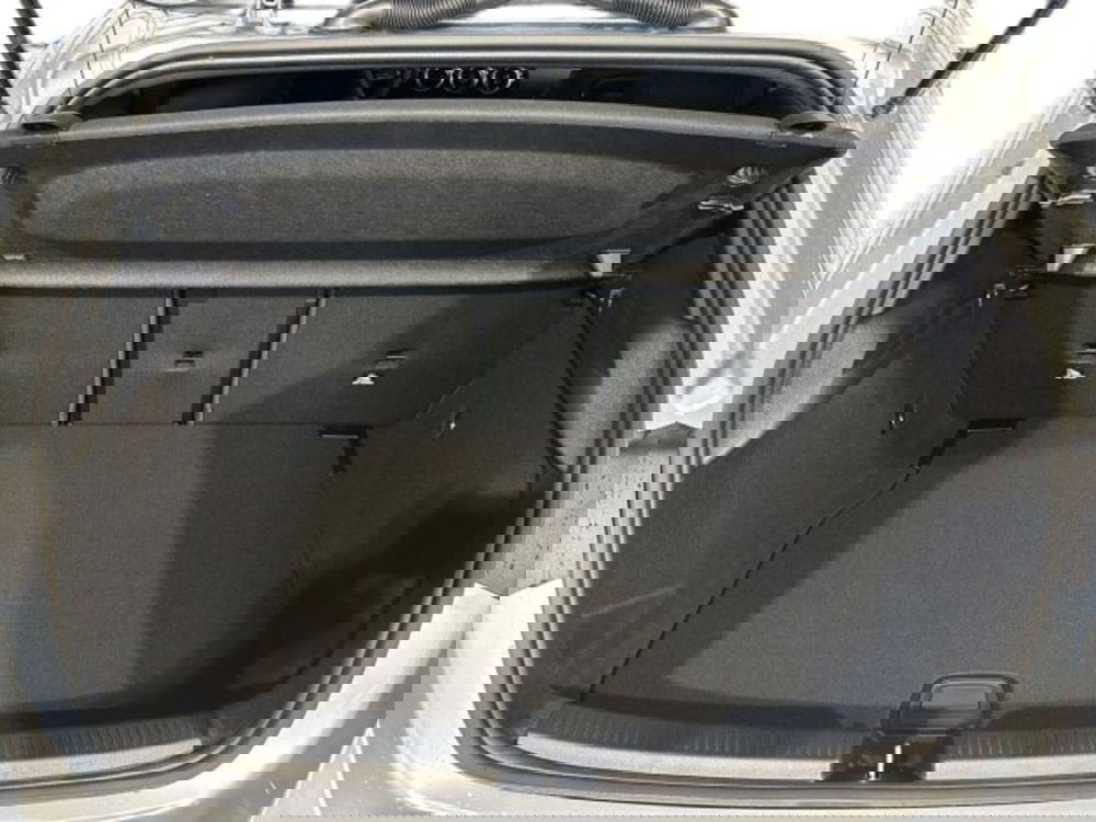 Mercedes-Benz Classe A nuova a Bologna (7)