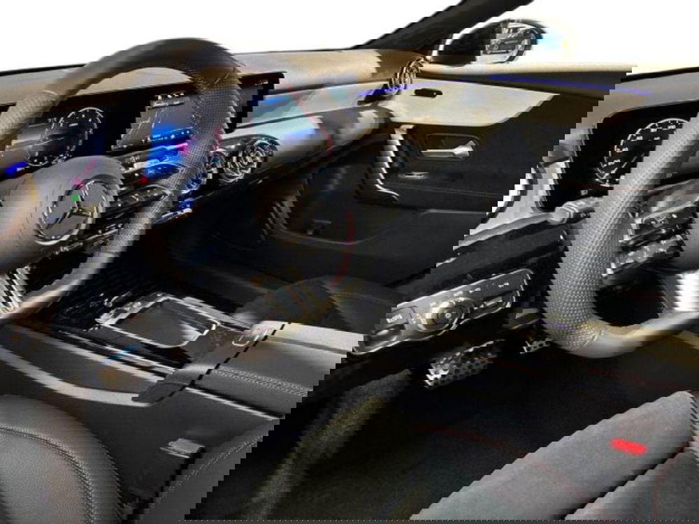 Mercedes-Benz Classe A nuova a Bologna (11)