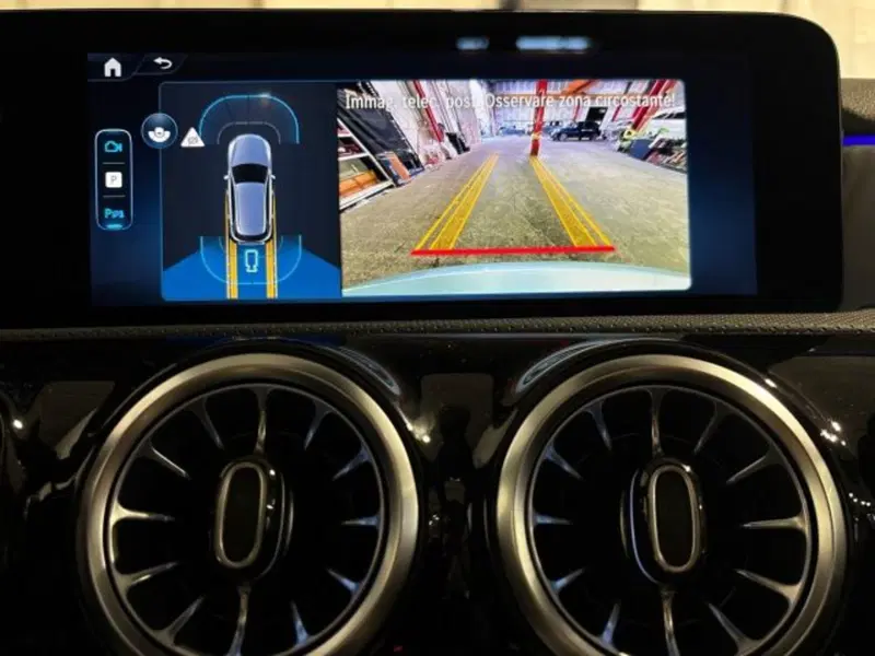 Mercedes-Benz Classe A nuova a Bologna (2)