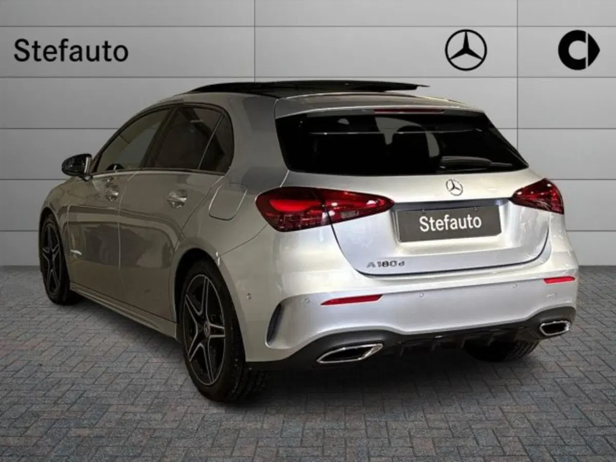 Mercedes-Benz Classe A nuova a Bologna (5)