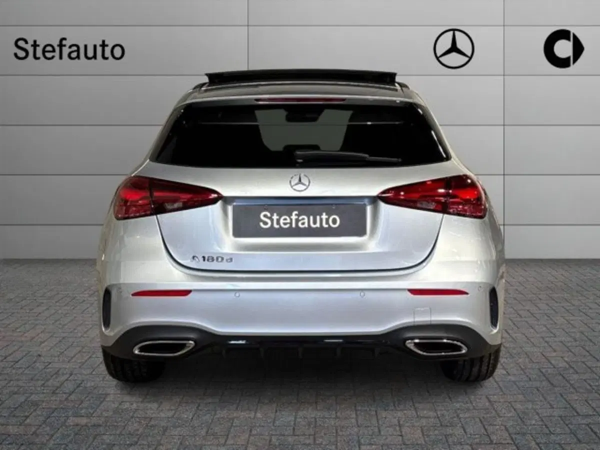 Mercedes-Benz Classe A nuova a Bologna (6)
