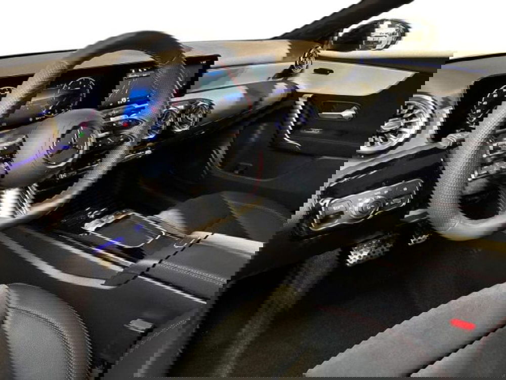 Mercedes-Benz Classe A nuova a Bologna (11)