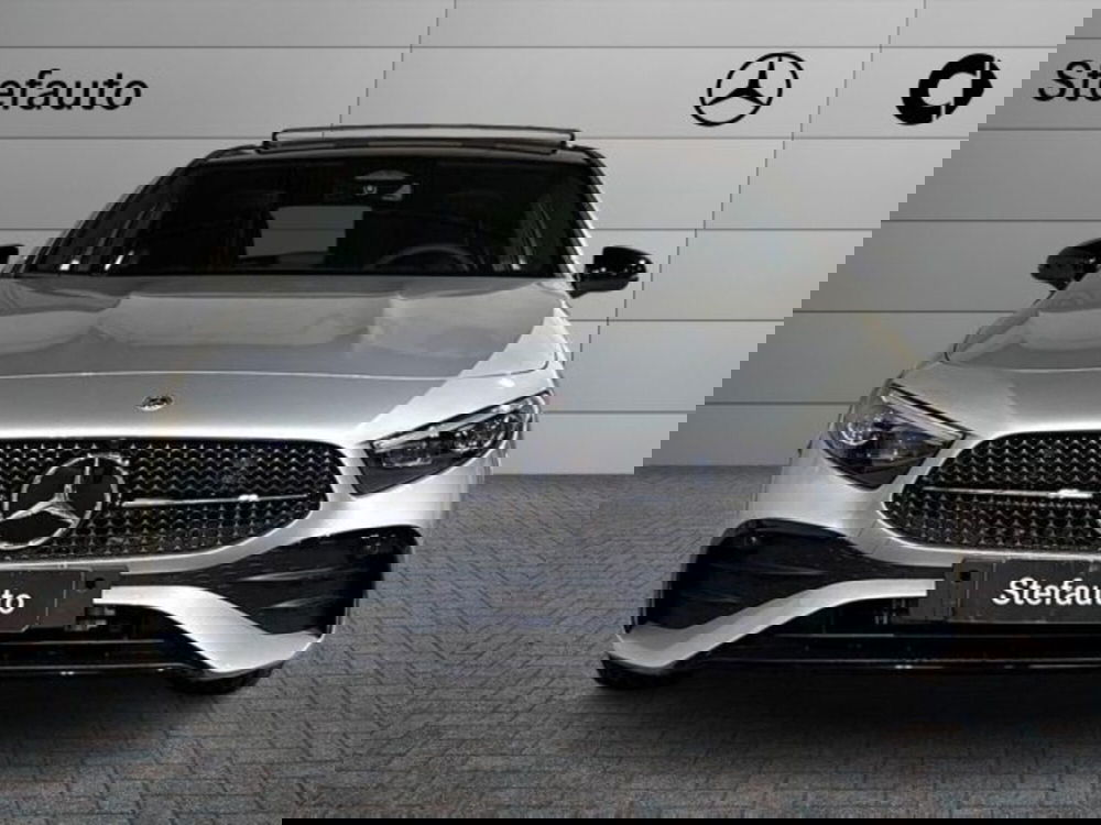 Mercedes-Benz Classe A nuova a Bologna (4)