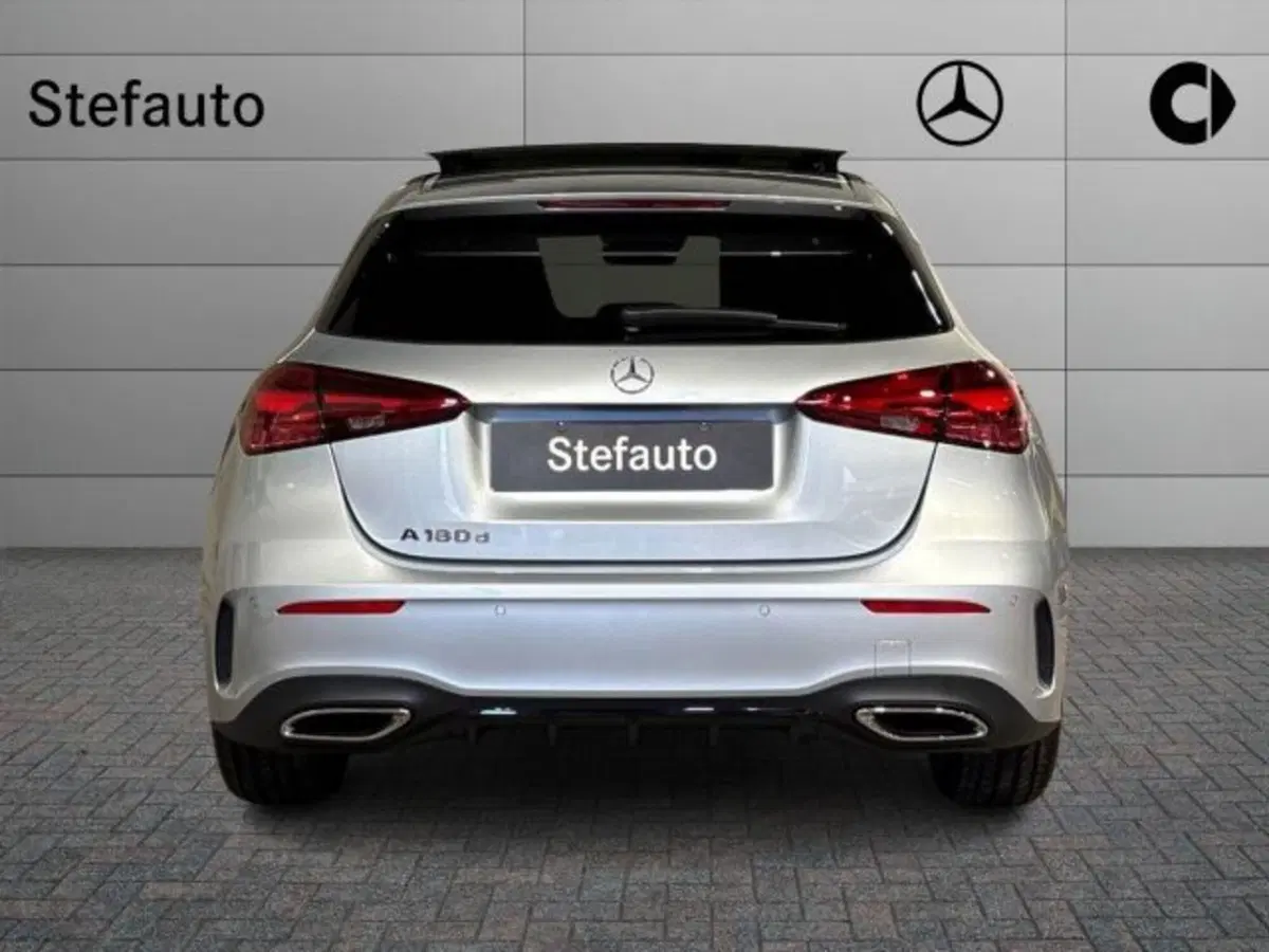 Mercedes-Benz Classe A nuova a Bologna (6)