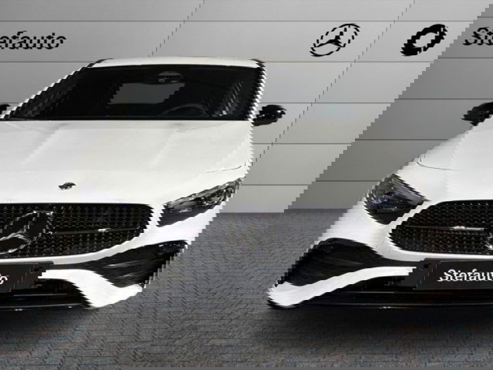 Mercedes-Benz Classe A nuova a Bologna (4)