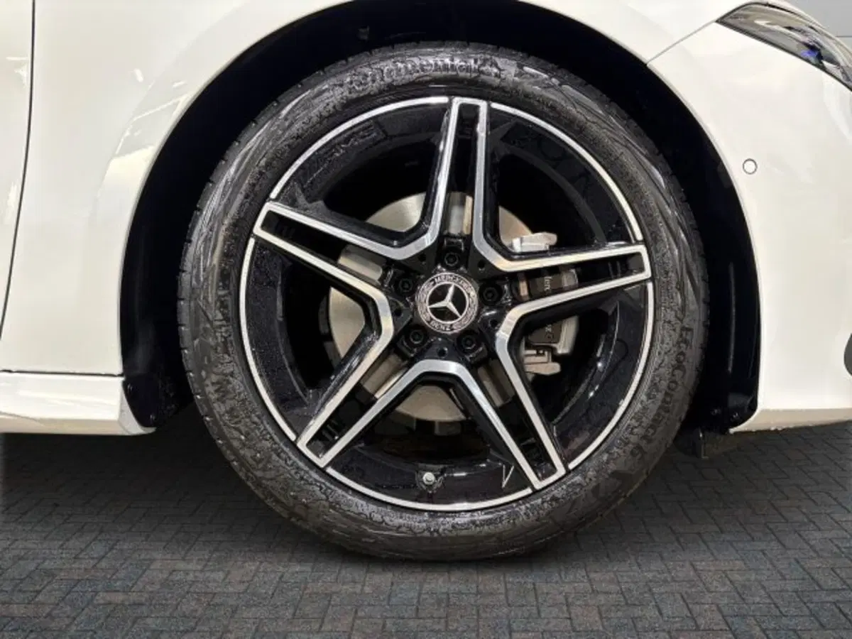 Mercedes-Benz Classe A nuova a Bologna (8)