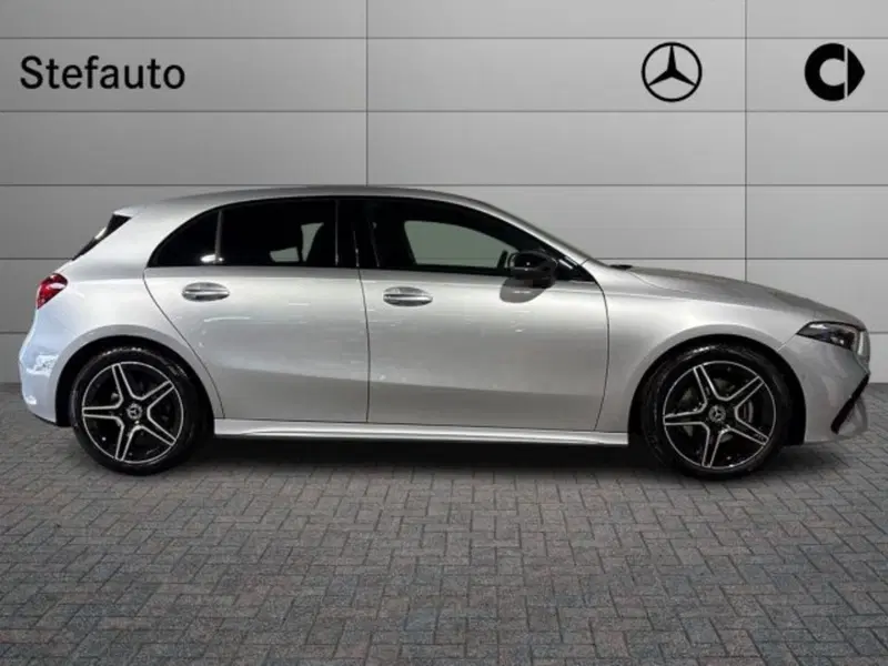 Mercedes-Benz Classe A nuova a Bologna (2)