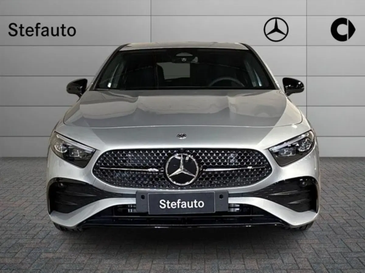 Mercedes-Benz Classe A nuova a Bologna (4)