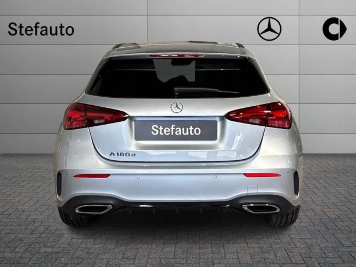 Mercedes-Benz Classe A nuova a Bologna (6)