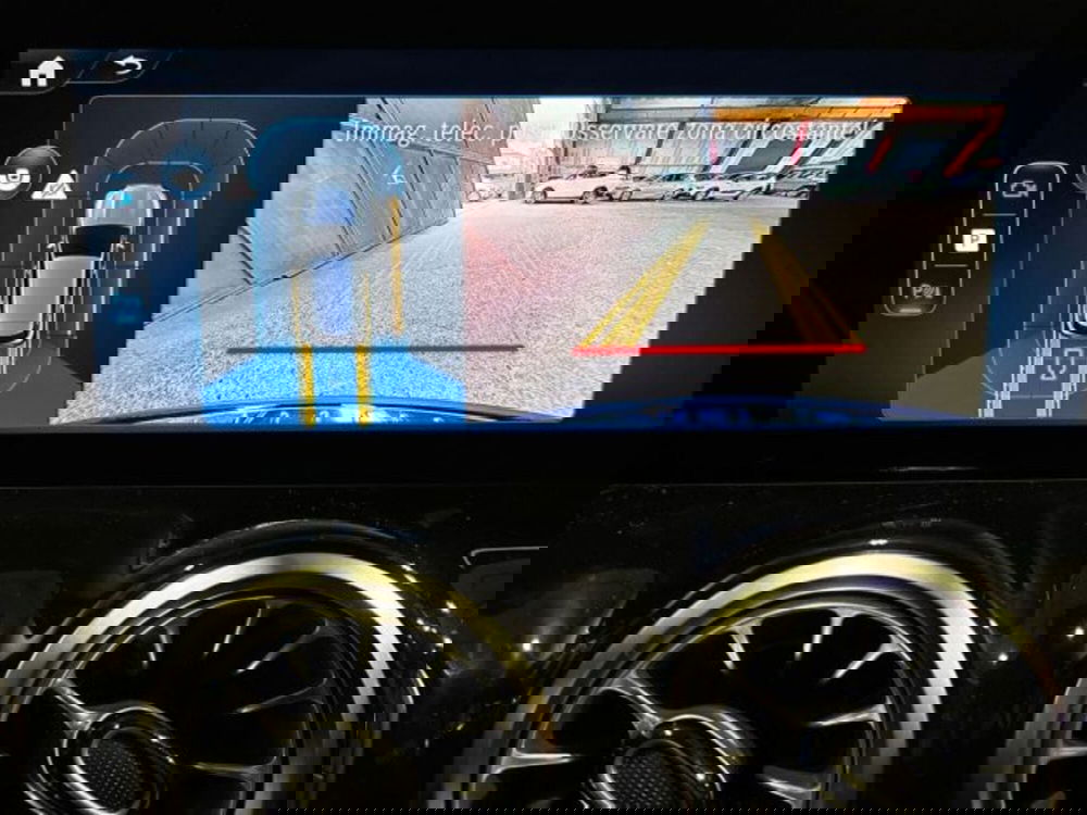 Mercedes-Benz GLA SUV nuova a Bologna (12)