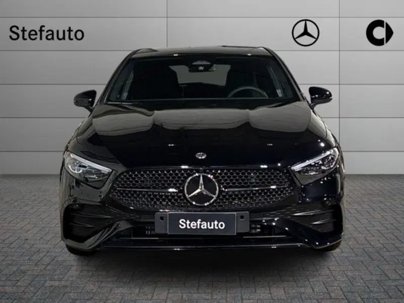 Mercedes-Benz Classe A nuova a Bologna (4)