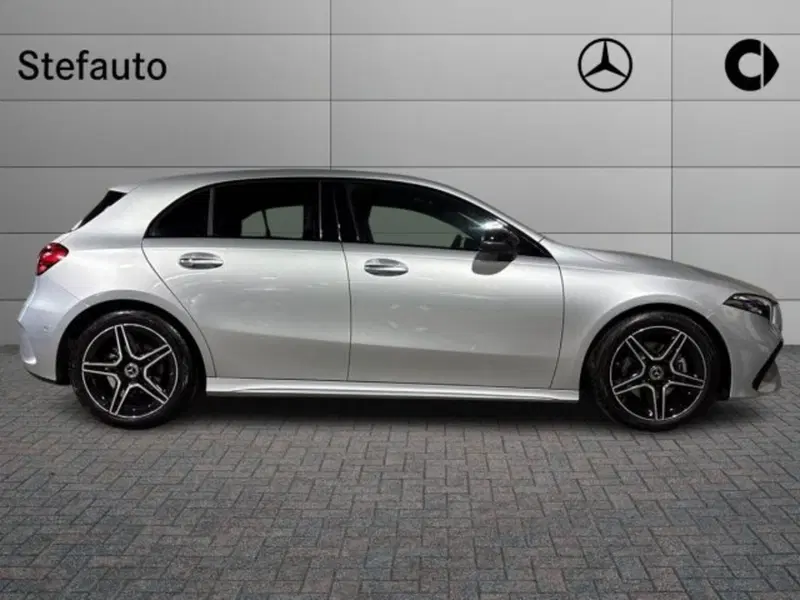 Mercedes-Benz Classe A nuova a Bologna (2)