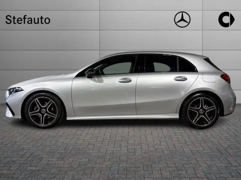 Mercedes-Benz Classe A nuova a Bologna (3)