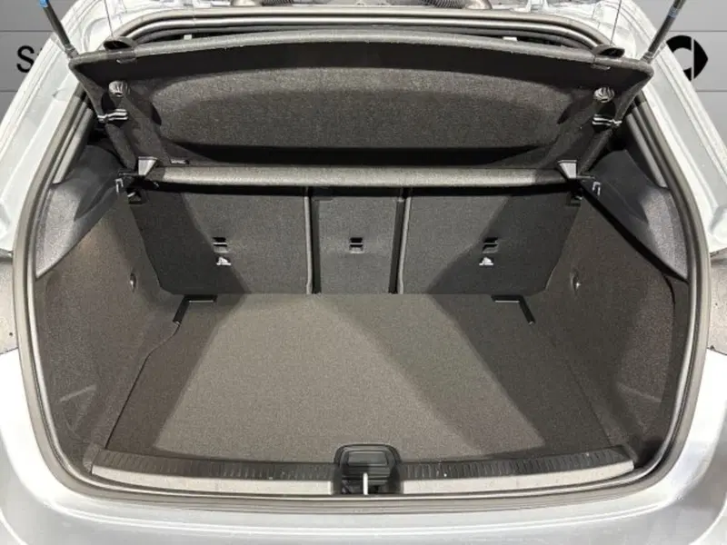 Mercedes-Benz Classe A nuova a Bologna (7)